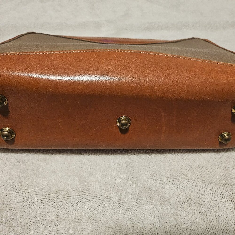Vintage Dooney & Bourke All Weather Leather Crossbody Bag (NO STRAP) - Picture 2 of 16